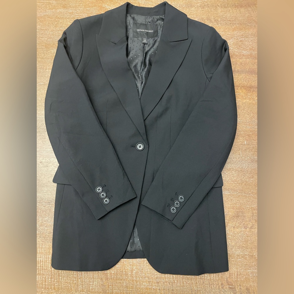 Banana Republic Elegant Black Women's Blazer-Polyester